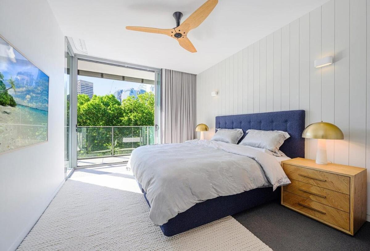 Apartment Luxury 3br In Woolloomooloo